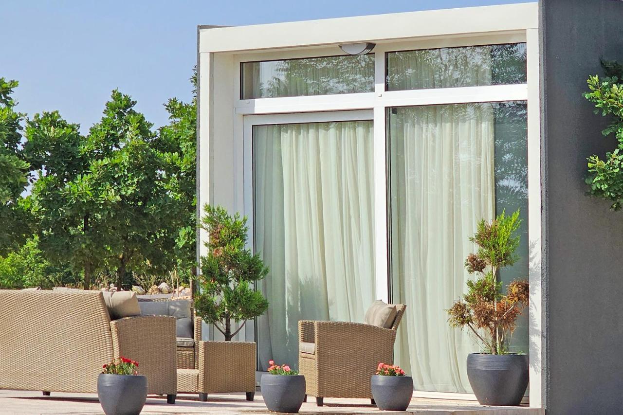 Bungalovi Amfora يوبوسكي المظهر الخارجي الصورة